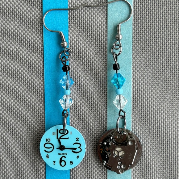 Recycled Watch Face - Picture 3 of 8